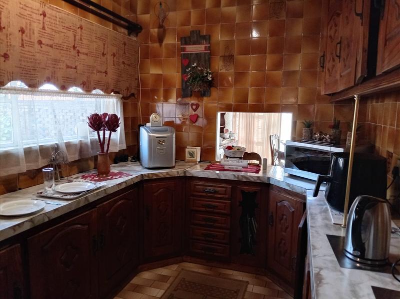 4 Bedroom Property for Sale in Stilfontein North West